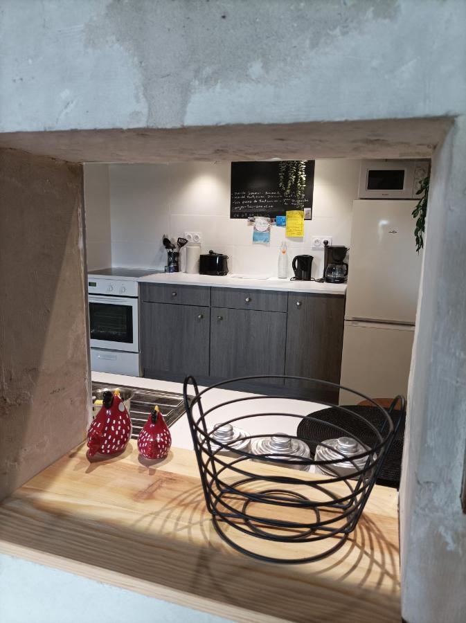 Gite Des Perreyeurs - Maison Troglodyte Avec Vue Sur Loire Montsoreau Eksteriør bilde